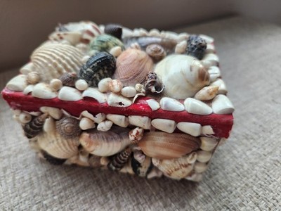 Vtg Seashell Jewelry Trinket Box Chest Decor Boho Nautical Handmade 4.5'' 