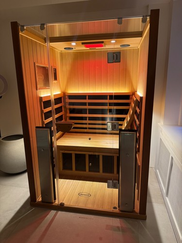 Jacuzzi Infrared Sauna - 2 person - Picture 1 of 4