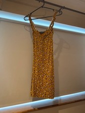 Pretty Little Thing summer mini dress size 8.