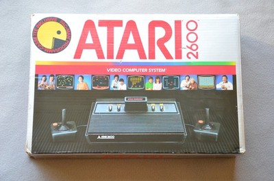Atari 2600 Vintage Spielekonsole Game Console 1982 mit OVP Zustand B+