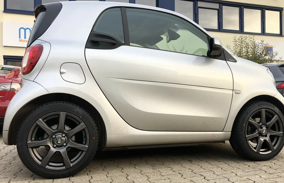 MSW 77 smart fortwo 453 Alufelgen Allwetter Ganzjahresreifen Vredestein 16 Zoll - Bild 2 von 4