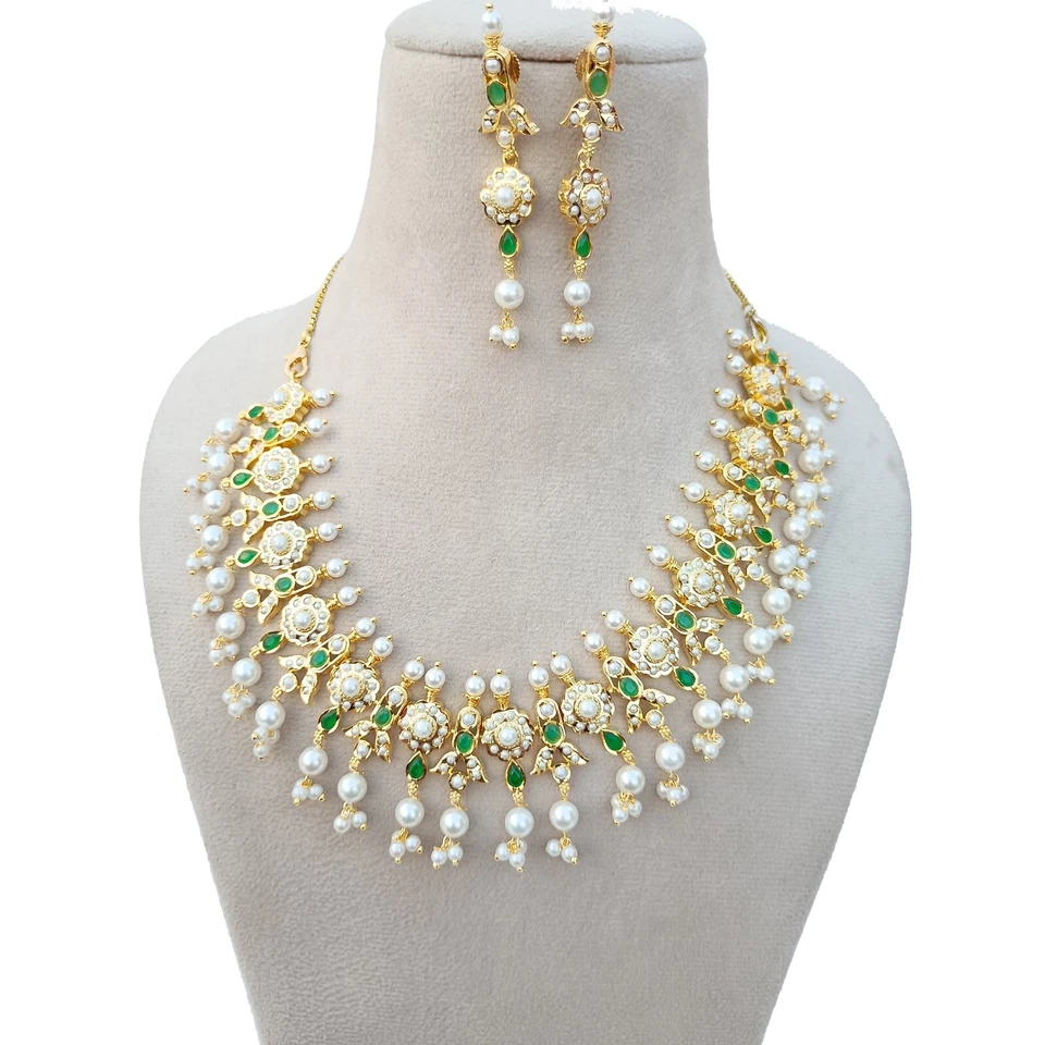 Juego de tachuelas y collar étnico nupcial boda estilo Kundan Polki verde esmeralda perla Foto 3 de 4