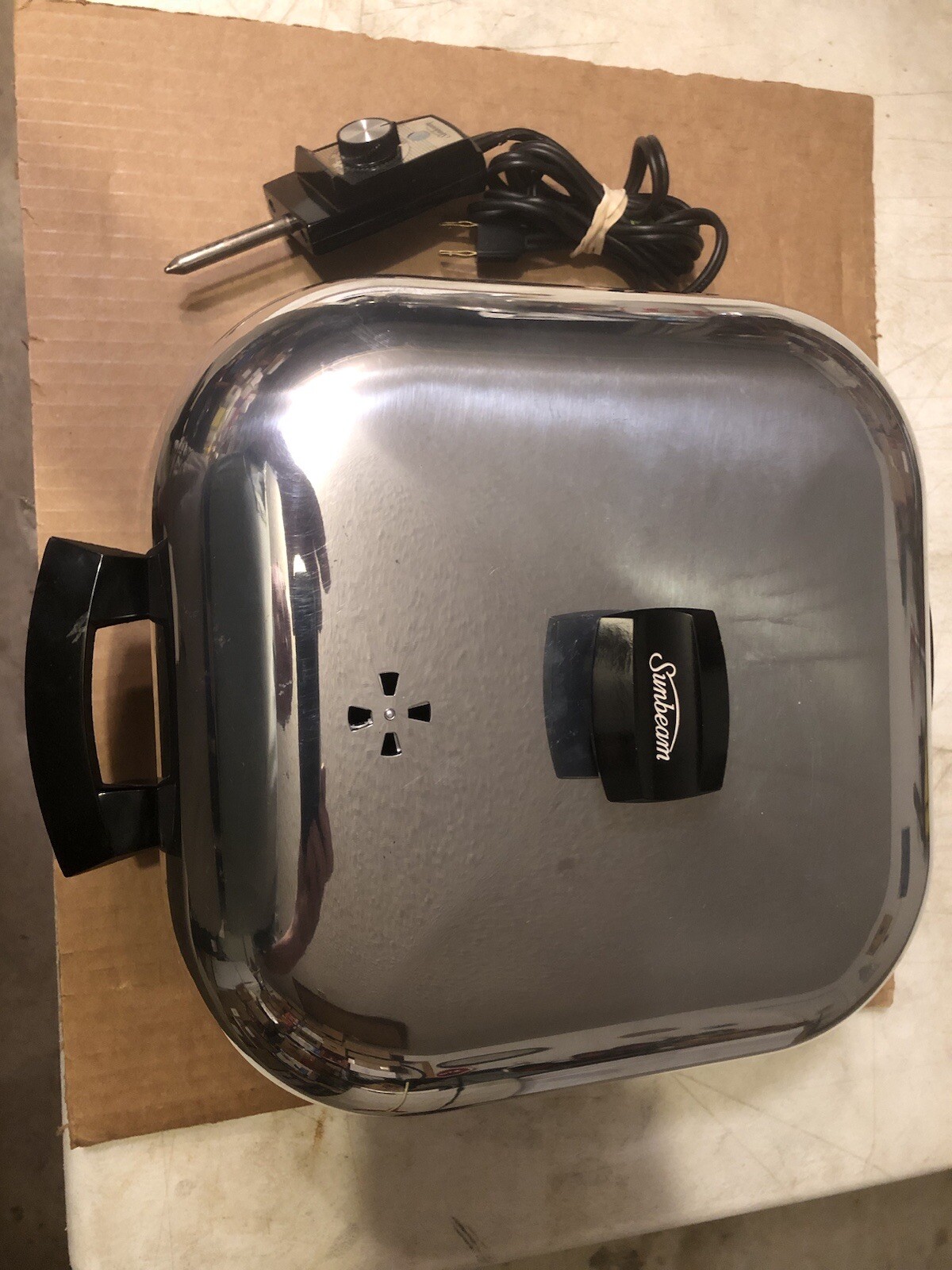 Sunbeam Aluminum NonStick Electric Skillet Vintage Dome Fry Skillet