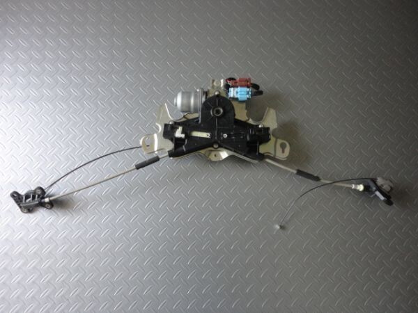 HONDA FREED GB3 Genuine Right Rear Slide Door Power Slide Motor RH