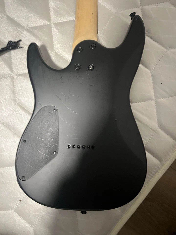 Guitarra eléctrica Black Laguna LE-50 Foto 2 de 4