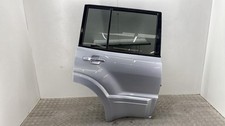 Porte arrière et accessoires Mitsubishi PAJERO