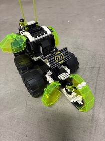 LEGO Space: Spectral Starguider (6933)