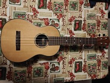 Cordoba 35TS Tenor Ukulele uke spruce top wood B-stock 4-string high G