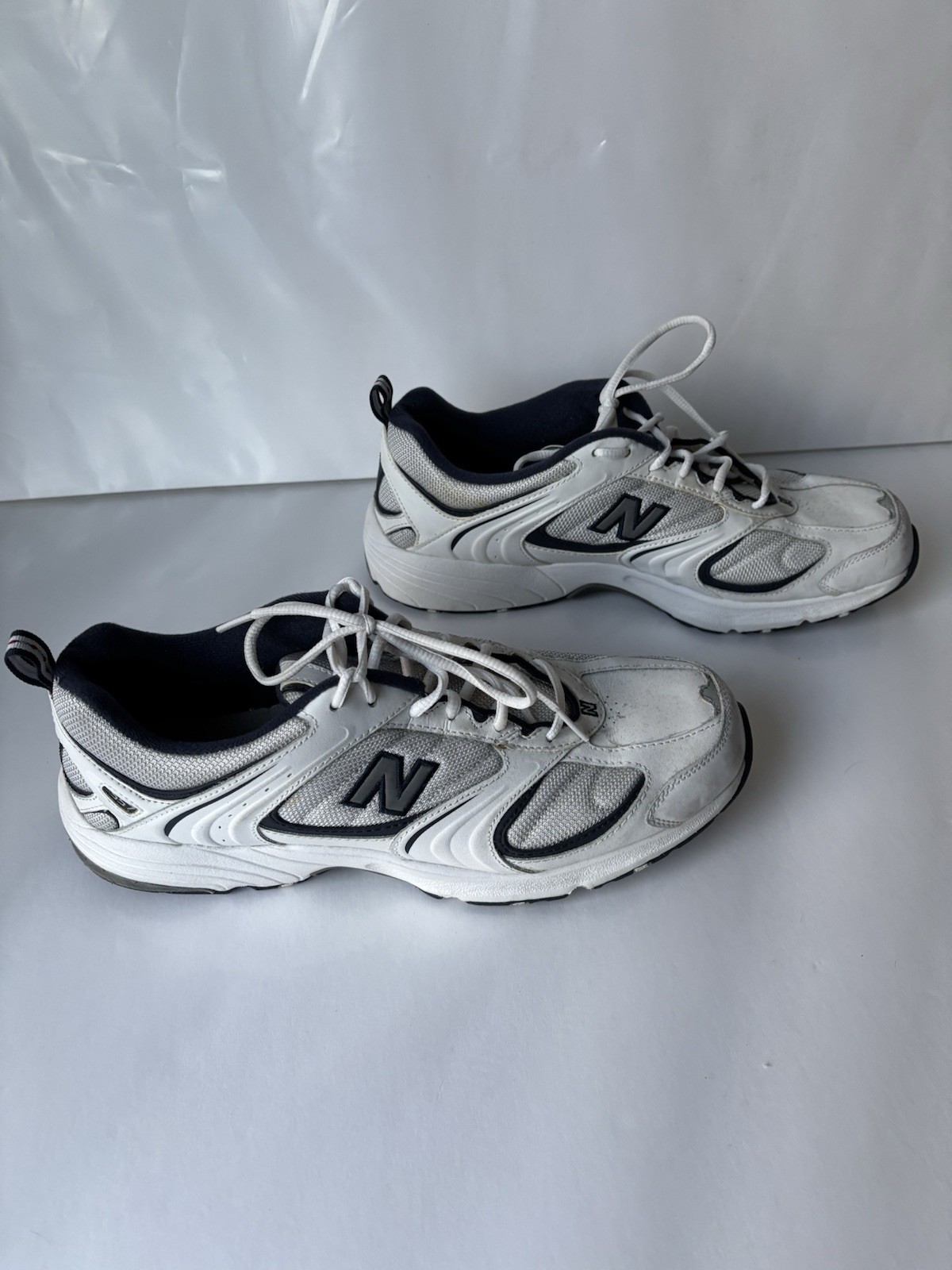 New Balance 557 MW557 Size 11 1/2 Walking Shoes White / Navy thumbnail 2