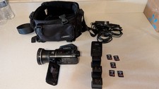 Canon VIXIA HF S21 - 3 Batteries, Five 64GB cards and camera case