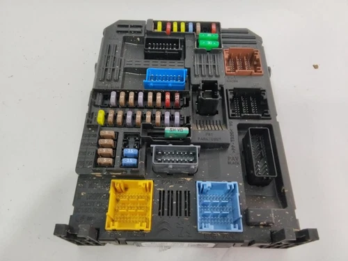 981985128001 Caja Reles/Fusibles para CITROEN JUMPY COMBI Confort M 1783540 - Imagen 3 de 10