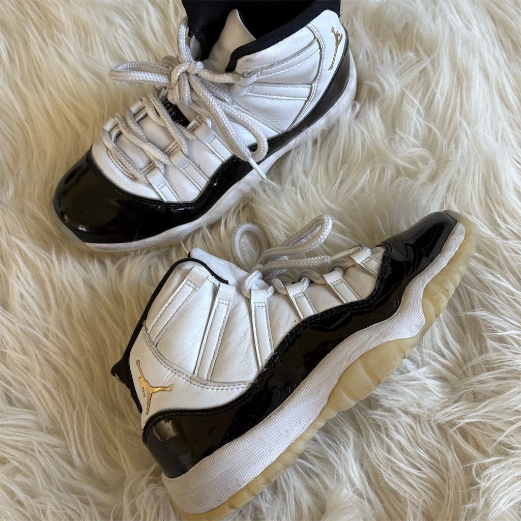 Jordan 11 Retro DMP Boys 4.5 Sneakers White/Gold/Black High Top Athletic