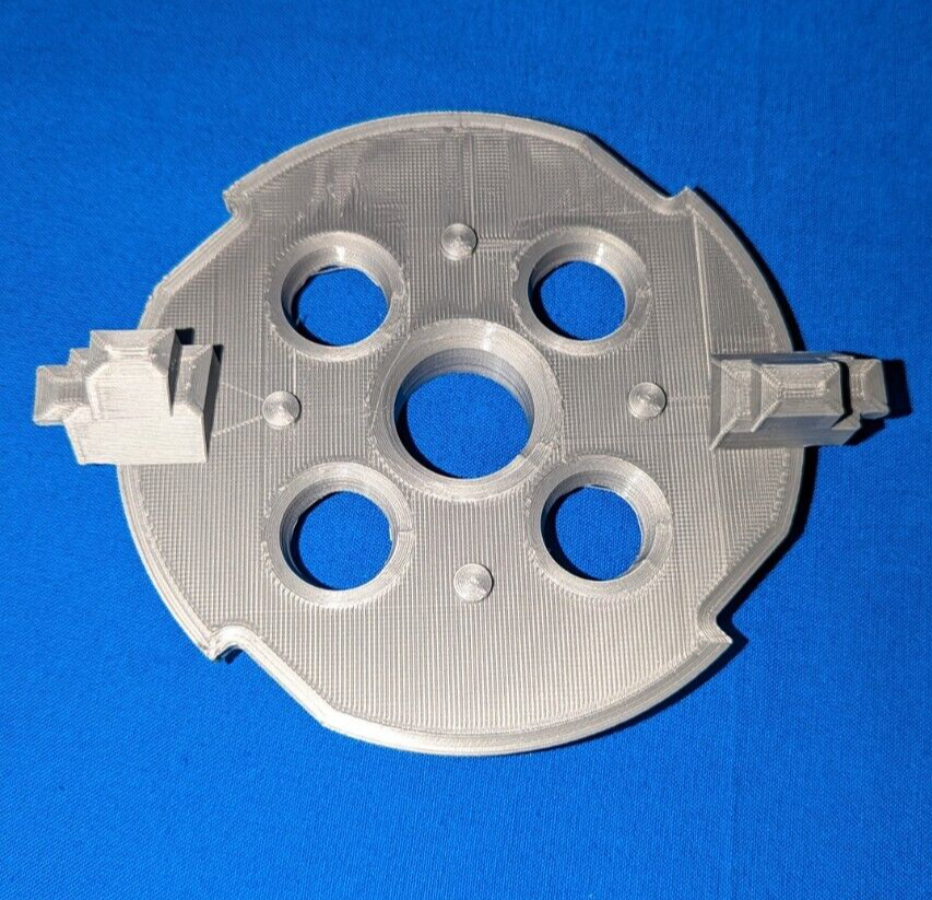 Allis-Chalmer to John Deere Lustran Seed Plate Adaptor MC4300