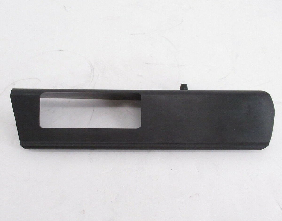 Genuine Toyota 53851-02140 Passenger Front Fender Liner Extension