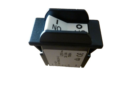  SENSATA / AIRPAX 30A 125VDC Circuit Breaker, 30.0A-R06CH-V