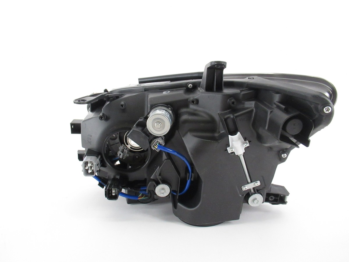Genuine OEM Toyota Lexus 81145-60G21 Passenger Composite Headlight