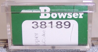 Bowser #38189 N Lehigh Valley  Hopper car with coal load  Road #20400
