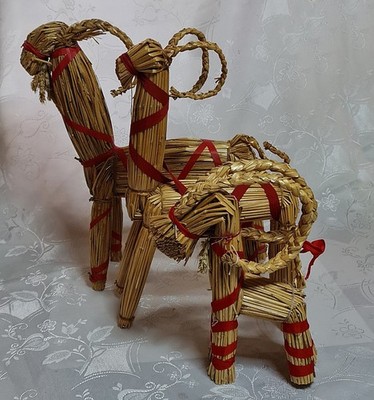 Set of 3 Vintage Swedish Straw Yule Goats Scandinavian Folk Art Christmas Decor