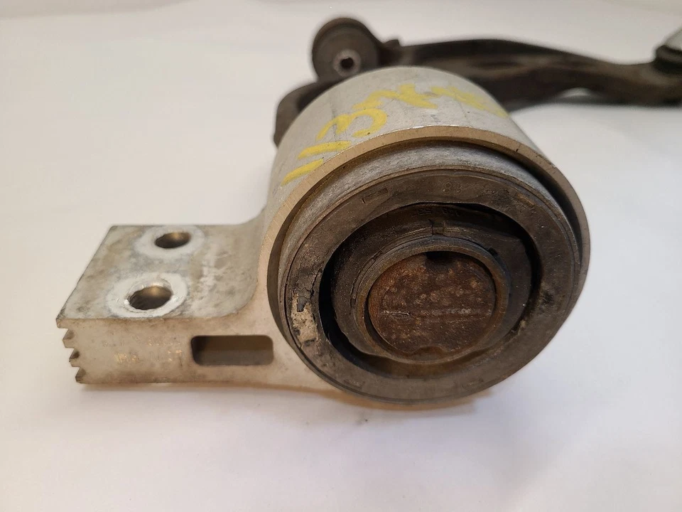 2013-2019 LINCOLN MKT Passenger Right Lower Control Arm Front RH DA533042AC Foto 4 de 4