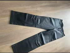   Klassische Echtes-Leder-Hose im Jeans-Cut (...