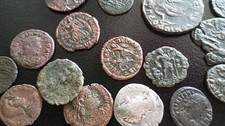 4 Roman Coins Constantine 330+ AD AE Follis