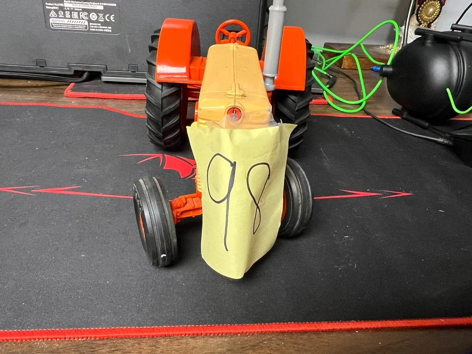 Vintage ERTL Case 600 Tractor, Orange | 1/16 Scale 289 1986 USA 98 - Image 2 of 4