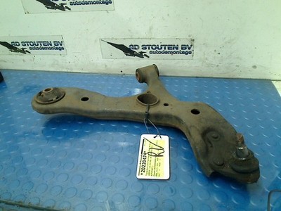 2010 Toyota Auris (E15) RIGHT FRONT WISHBONE CONTROL ARM RIGHT FRONT