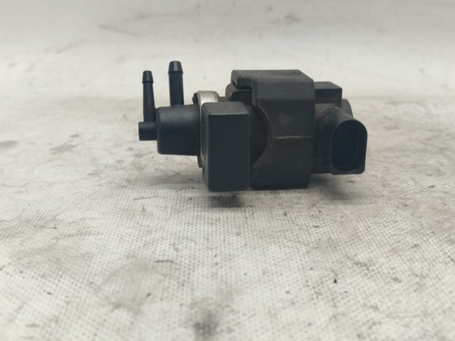 059906629A ZUSÄTZLICHES LUFTVENTIL / 1747262 FÜR AUDI A4 BERLINA 8E 2.5 TDI QU