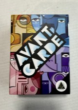 Avant Carde - Resonym Games - Deck building Card Board