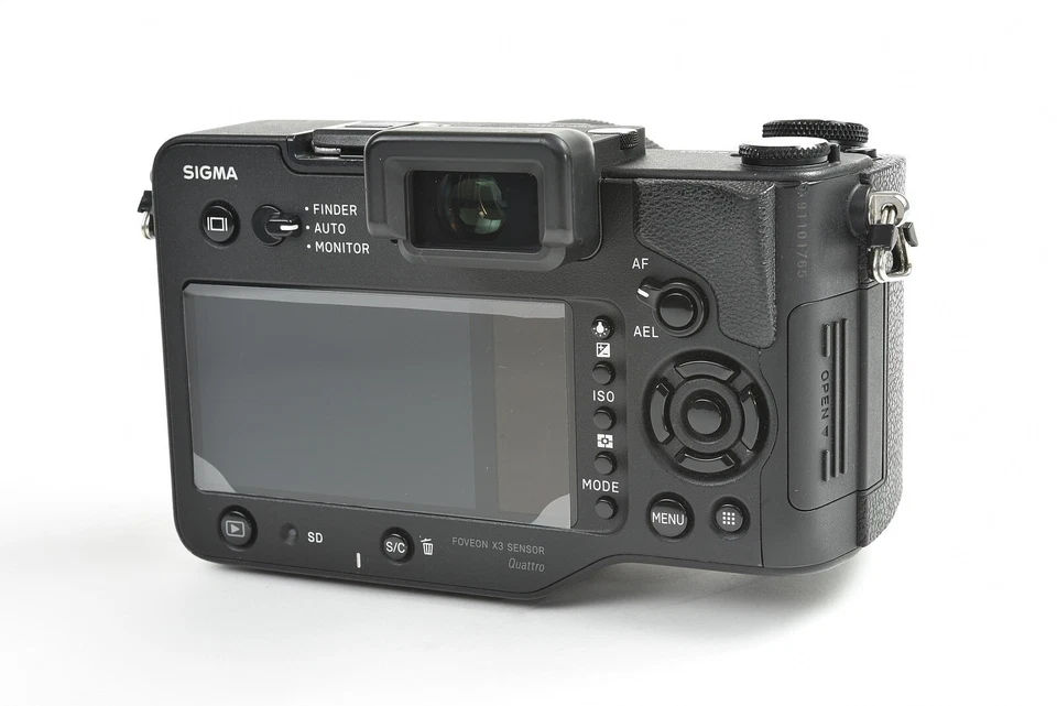 Sigma sd Quattro Digital Camera Art 30mm f/1.4 DC HSM Kit [Excellent] 88-K90 - Image 3 of 4