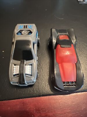 2 Hot Wheels McDonalds 2017 Happy Meal Toy cars VB5 BBF