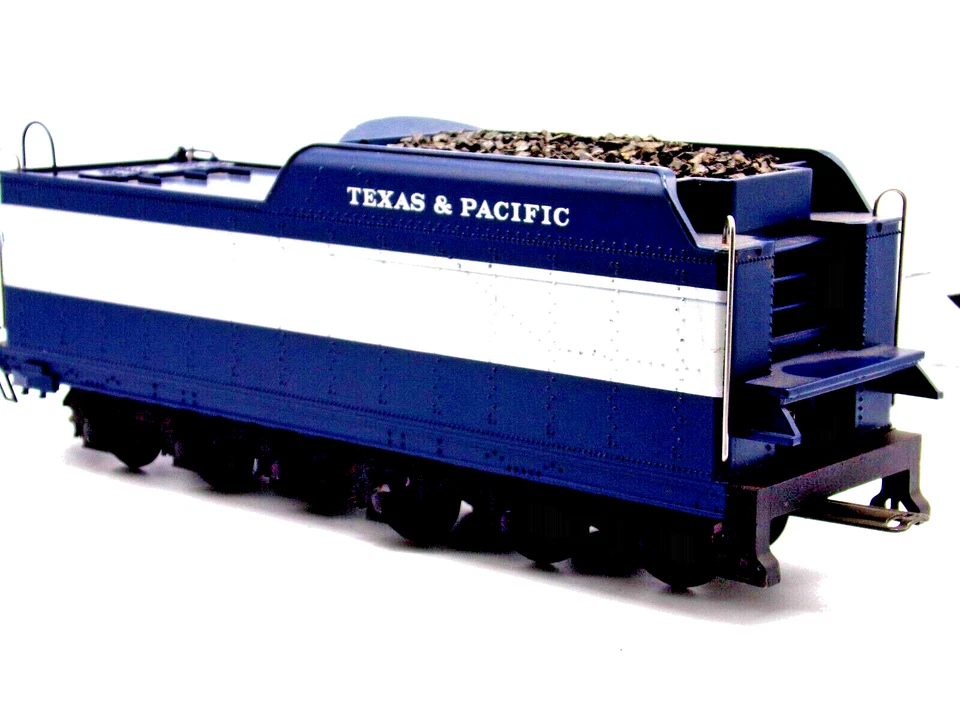 LIONEL O-GAUGE 907 TEXAS&PACIFIC, 4-8-2 STEAM LOCOMOTIVE, L-3 CLASS, METAL (OF) - Image 4 of 4