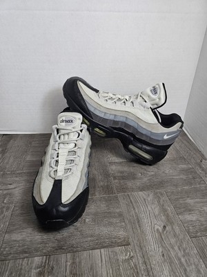 Size 9.5 - Nike Air Max 95 Essential Black Grey Rare 749766-022 2017