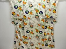 Vintage Silk Kimono Flower Pattern Fine Design Excellent Used Condition