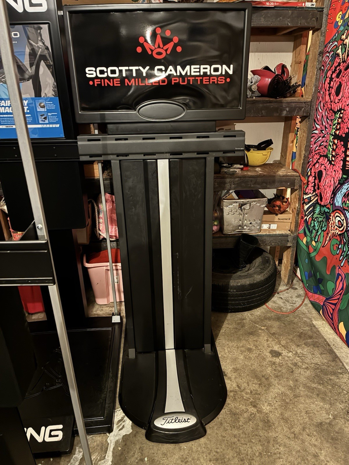 Scotty Cameron Titleist Putter Retail Store Display Stand Fi