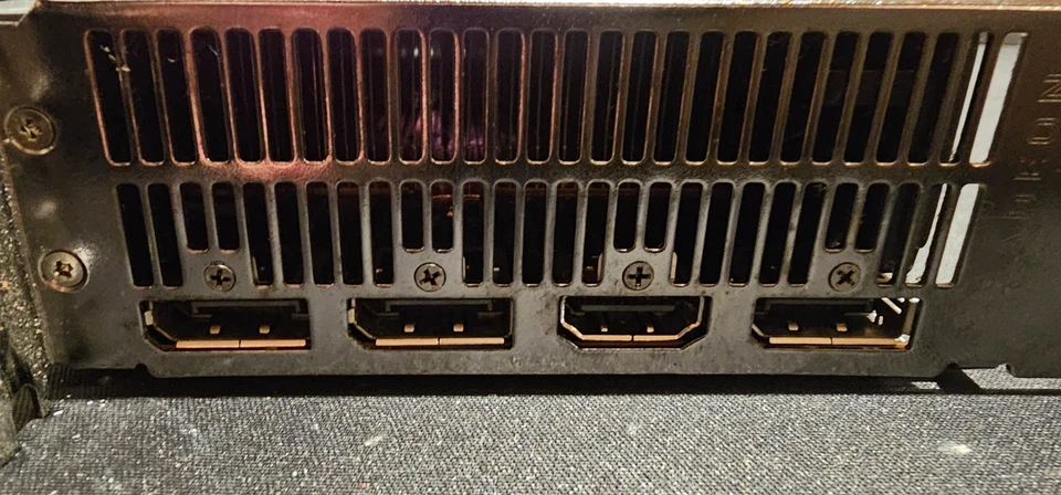 AMD Radeon RX 5700 8GB GDDR6 Graphics Card - Image 4 of 4