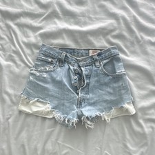 Levi  s 501 Women  s Light Wash Cutoff Denim Shorts Cotton Mid Rise 5-Pocket