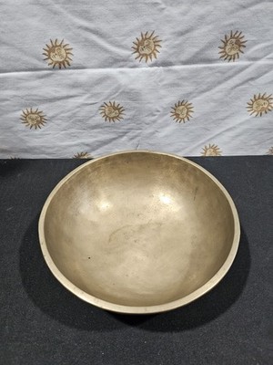 Hand Hammered Solid Brass Singing Bowl 7.125''  Sound Healing Meditation