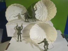 MARX BATTLEGROUND PLAYSET US MARINES ARMY GIs PARACHUTES PLASTIC TOY SOLDIERS