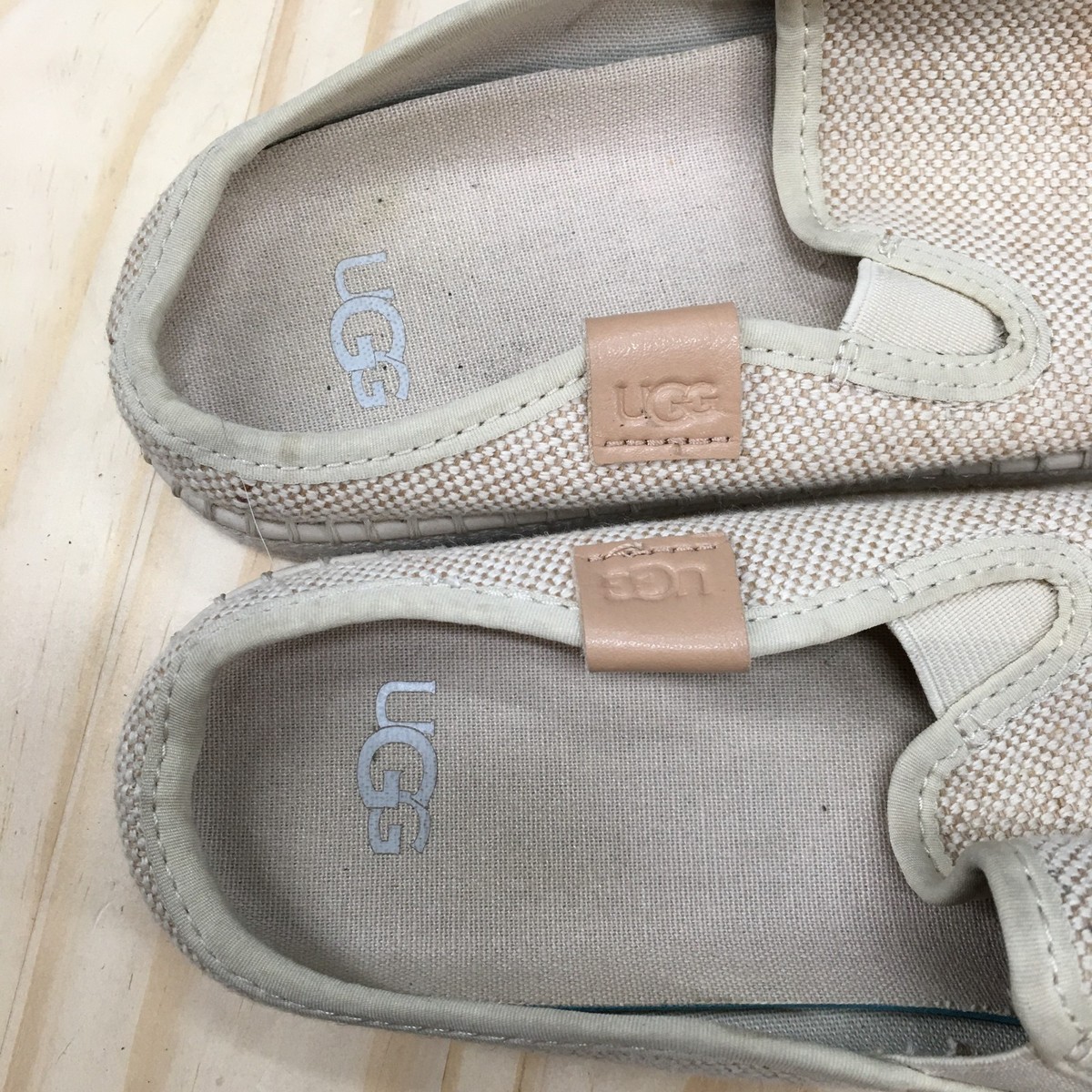 UGG Delu Slide Mule Shoes Womens 7 Slip On Comfort Round Toe Beige