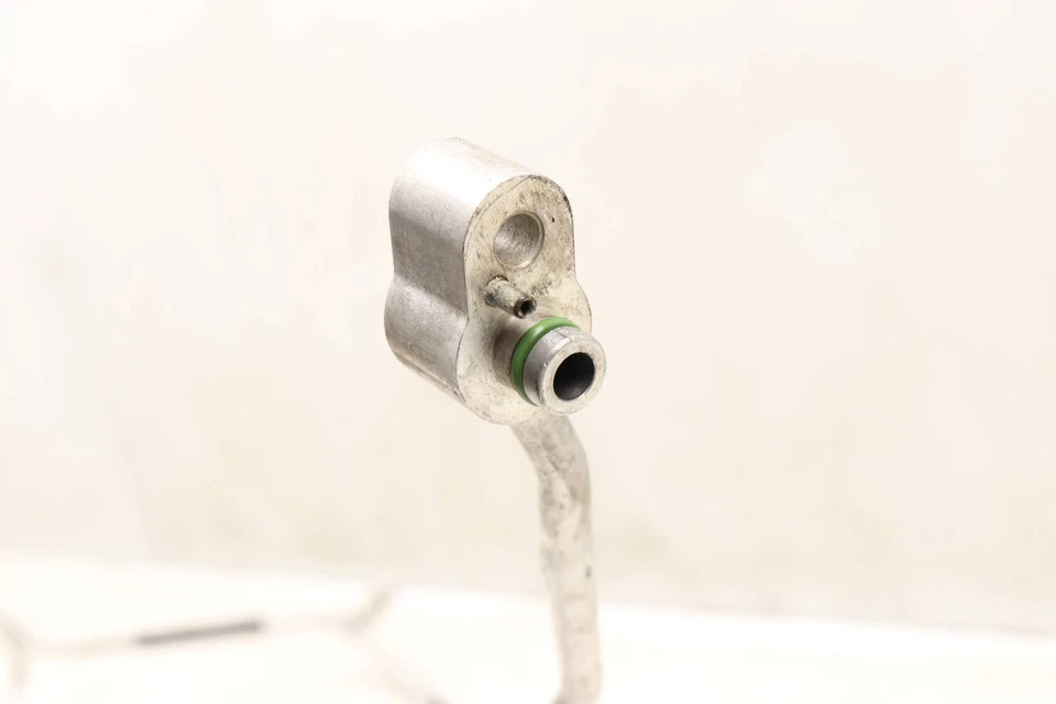 2007-2010 AUDI TT QUATTRO - Upper LOW Pressure AC HOSE / LINE / PIPE - Image 3 of 4