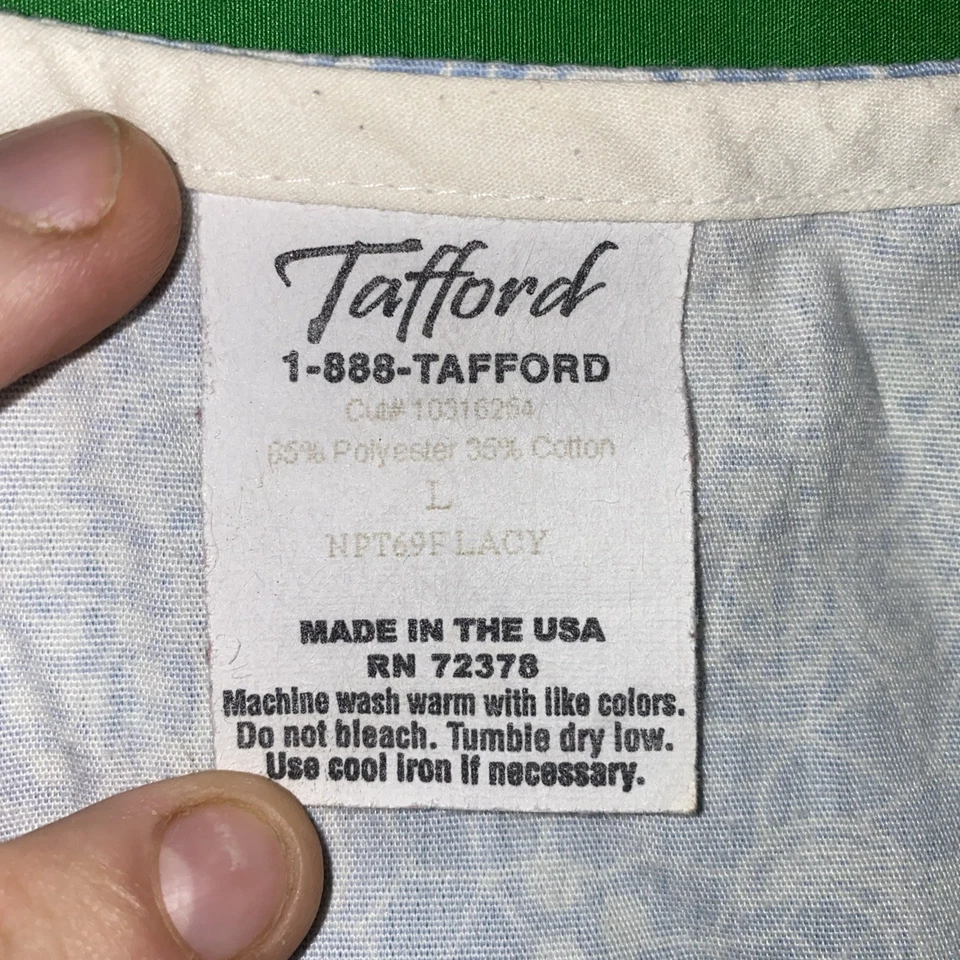 Blusa Médica Tafford Grande Azul y Blanco con Estampado de Flores Foto 3 de 4