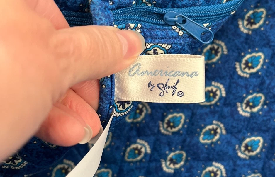 Americana by Sharif 蓝色织物托特包佩斯利花卉绗缝机洗 — 第 4/4 张图片