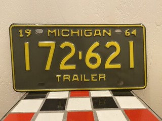 1964 Michigan Trailer License Plate 172 621 Vintage Black Yellow Auto Tag