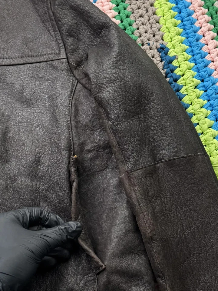 Hugo Boss Vintage Lambskin Jacket Men’s Size L - Image 4 of 4