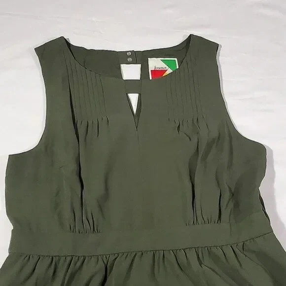 modcloth green maxi dress ModCloth Lace & Mesh Brand Green As Ruffles Ripple Maxi Dress Size XXS NWOT