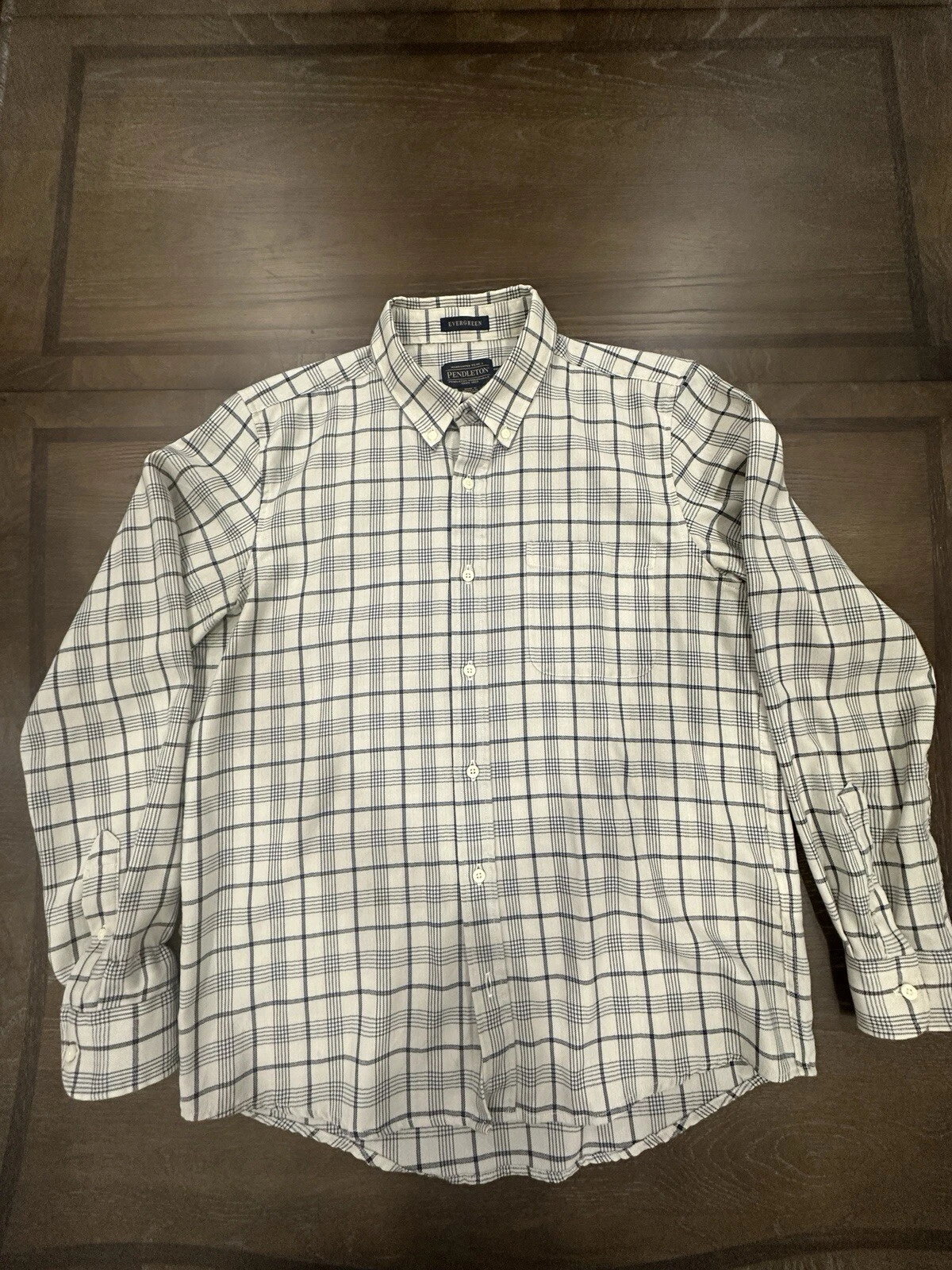 Pendleton Evergreen Mens Button Down Plaid Long Sleeve Flannel Size LARGE