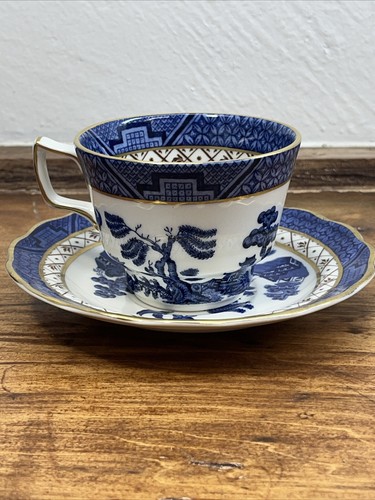Royal Doulton Booths Real Old Willow Tea Cup & Saucer Porcelain Blue England - Picture 2 of 11