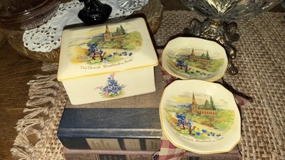 Vintage J.W. Co  Staffordshire England Stratford-on-Avon Trinket Box And Dishes