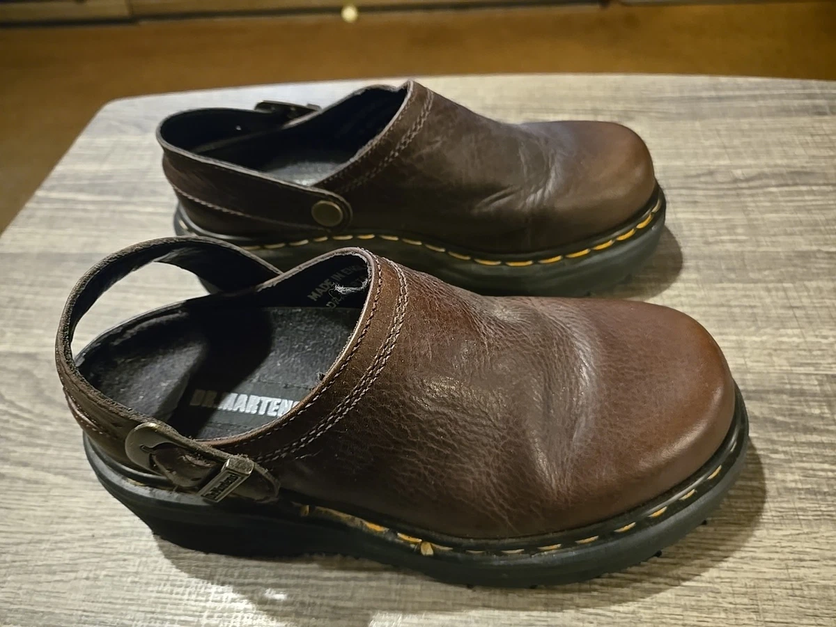 Dr. Martens Leather Upper Clog Comfort Shoes for Women for  display picture 1